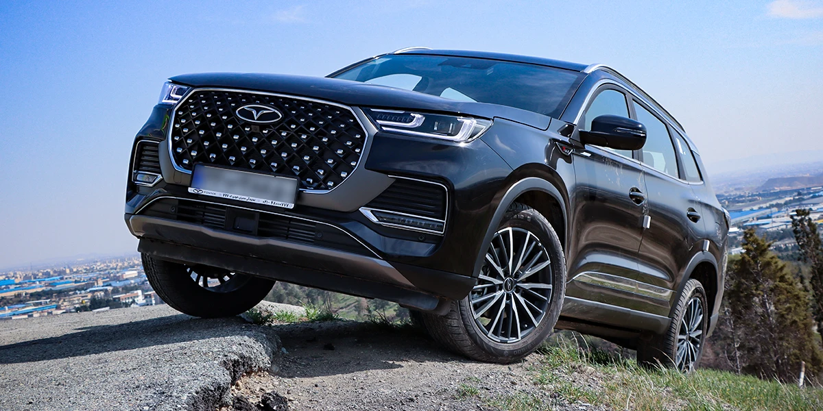 بررسی اف 8 پرومکس